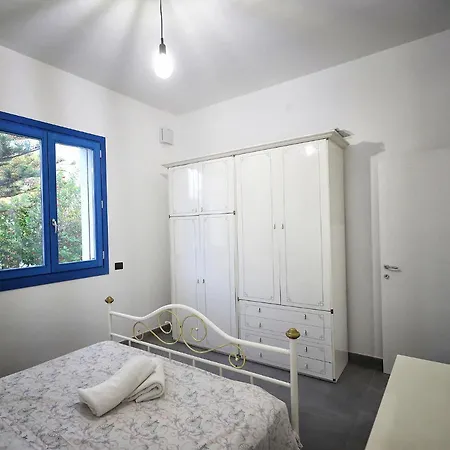 Holiday home Marzia & Carmela Calabernardo