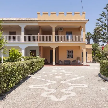 Holiday home Marzia & Carmela Calabernardo